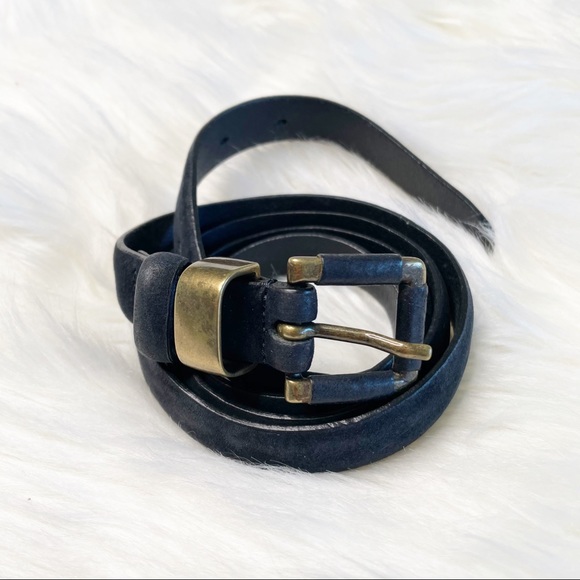 ST. JOHN Leather belt large - Picture 1 of 5